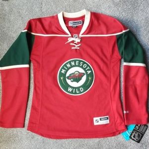 NWT NHL Minnesota Wild Hockey Jersey Small